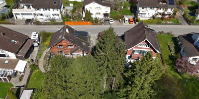 Häuser 8, 6, 4, 2. Richtung Bronschofen