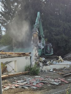 Betonbeisser in action